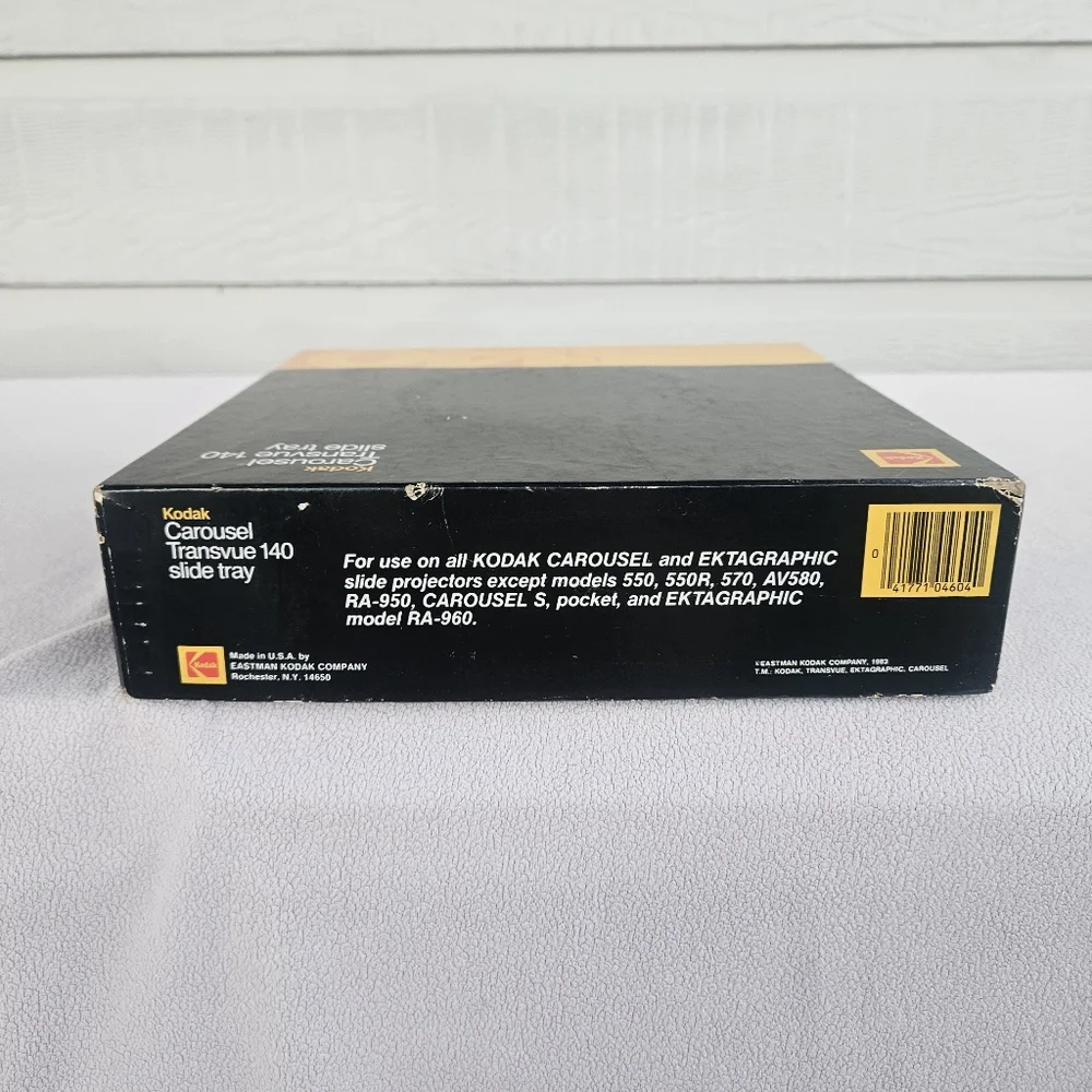 Kodak Carousel Transvue 140 Slide Tray VTG 1983